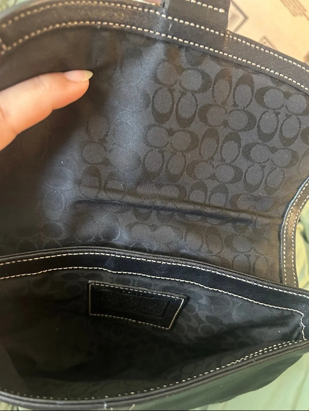 Vintage 2004 black Coach soft Soho shoulder/crossbody bag